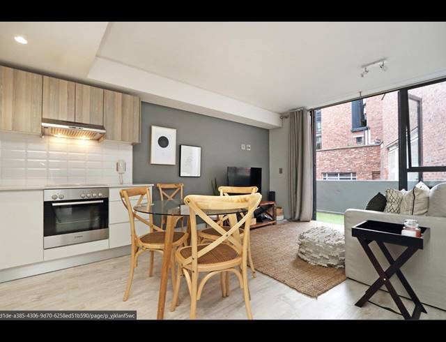 2 bed property to rent in GREEN POINT